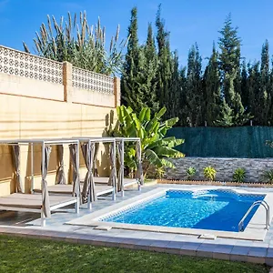 Sun, Relax, Climatized Pool & Steps To The By Mellow Velez Malaga